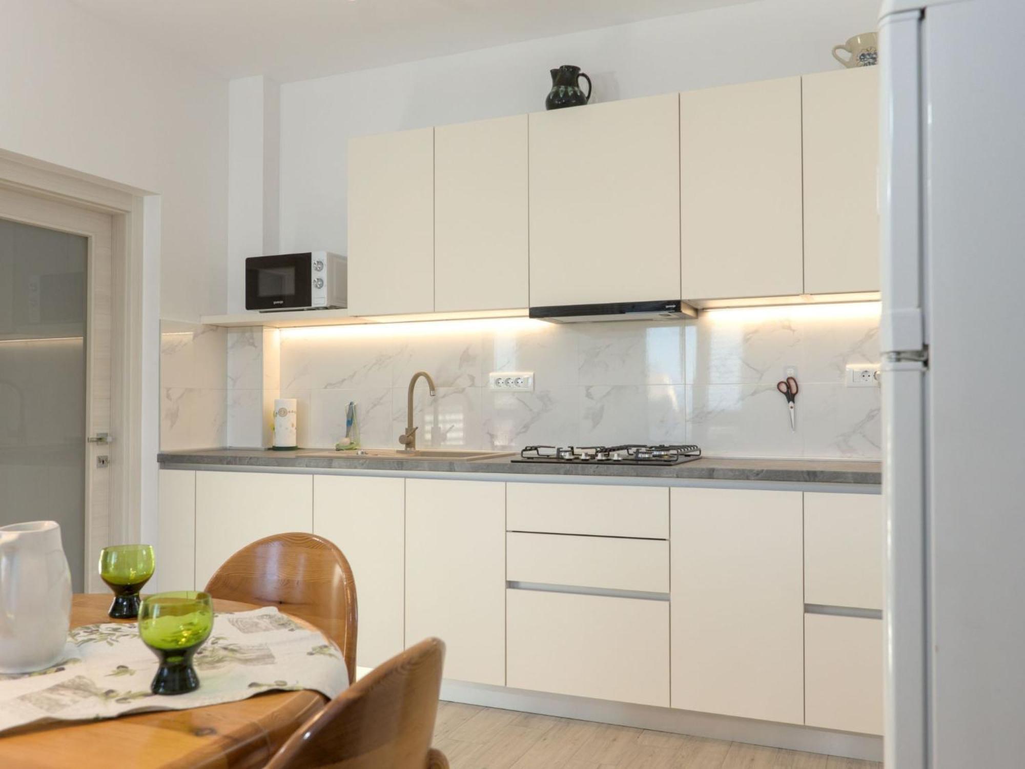 Apartment Bellevue - Pul331 By Interhome Pjescana Uvala Eksteriør bilde